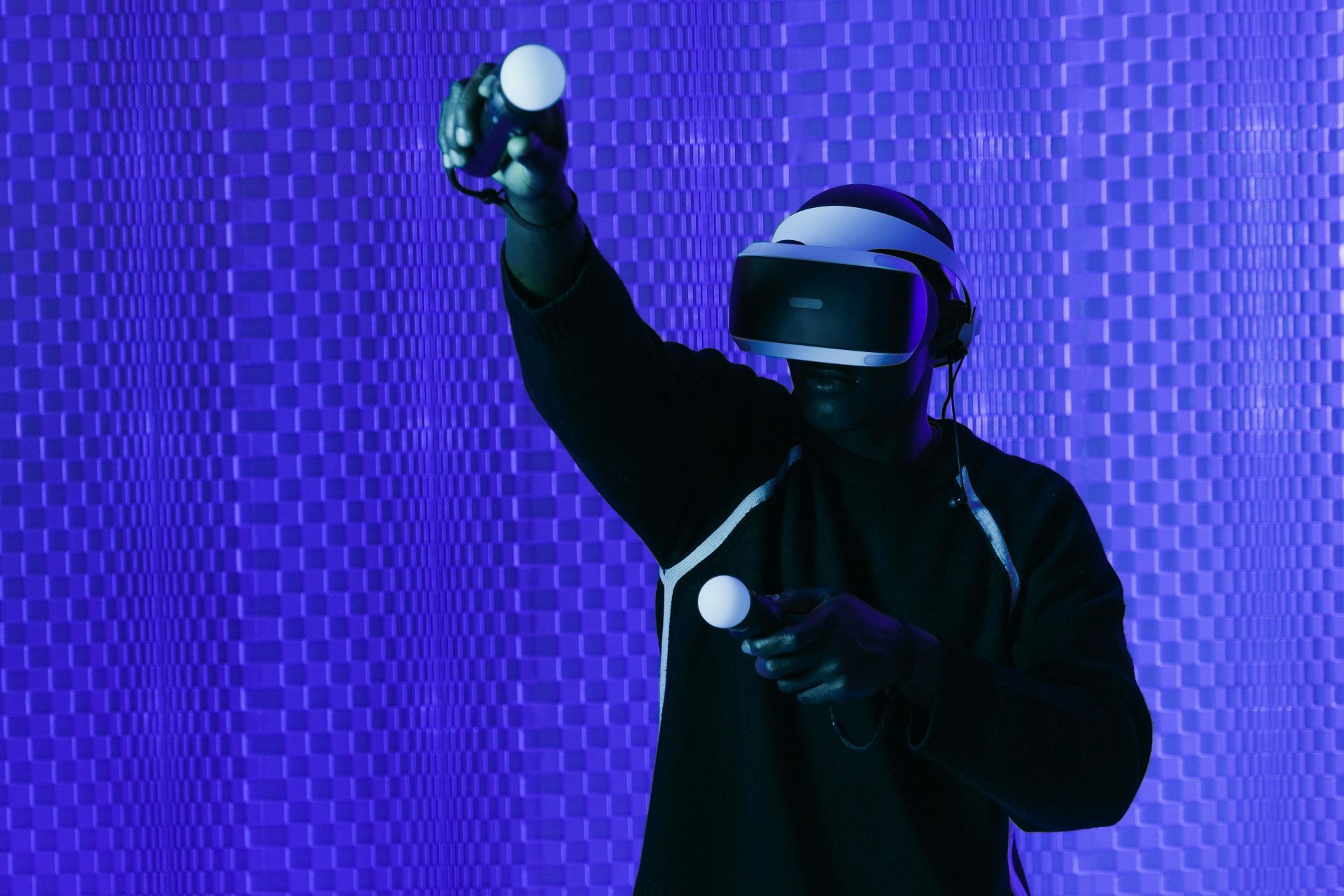 Spatial Audio in VR Crafting Fully Immersive Soundscapes