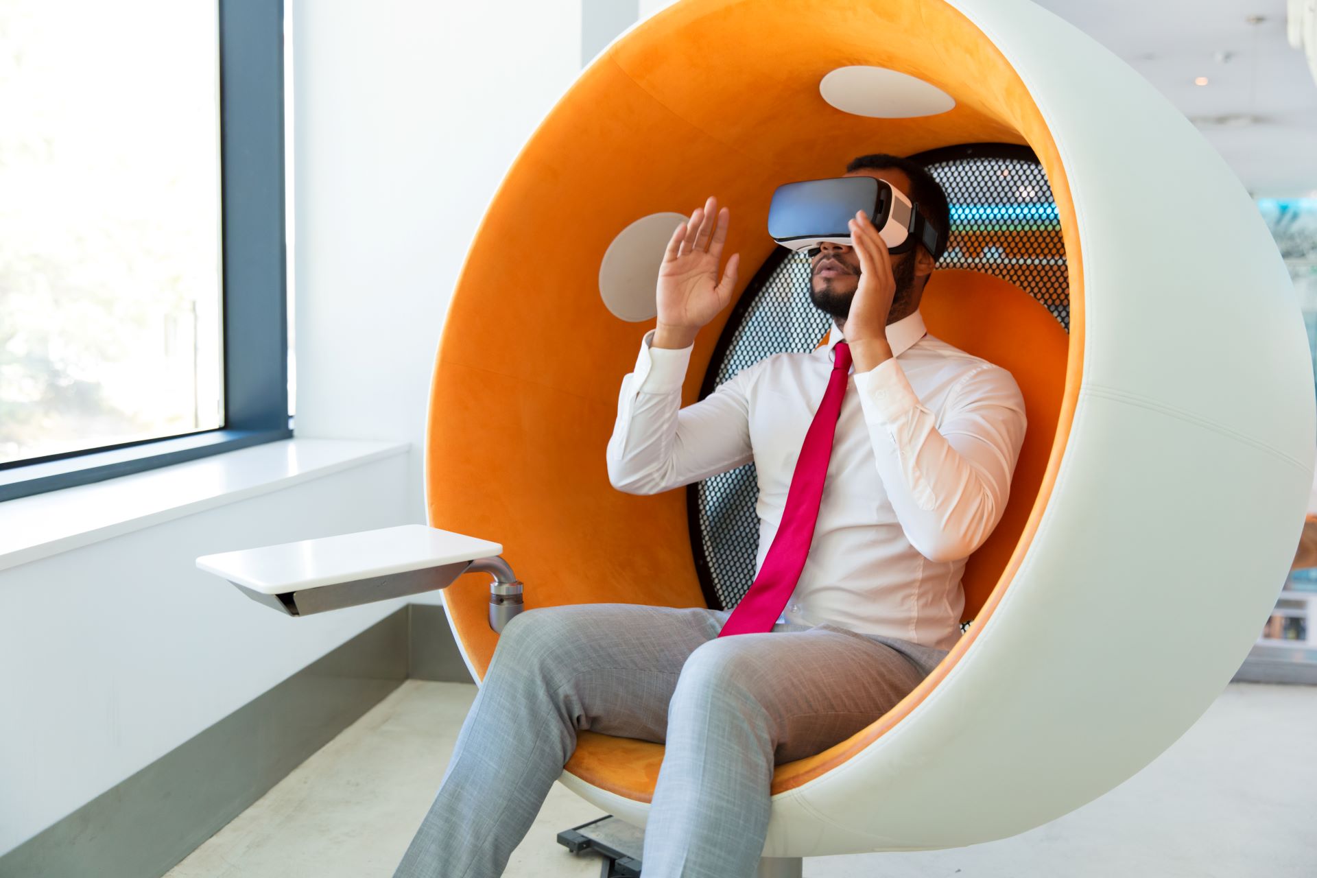 virtual-reality-cutting-corporate-travel-costs-effectively